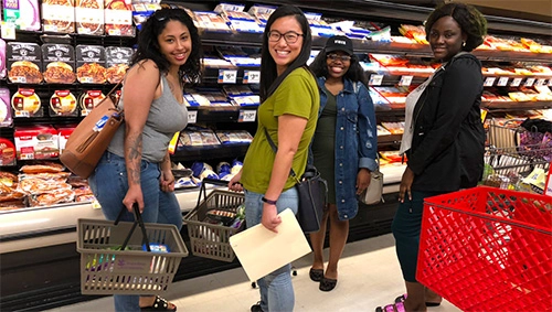 City Living NY participants shopping for groceries